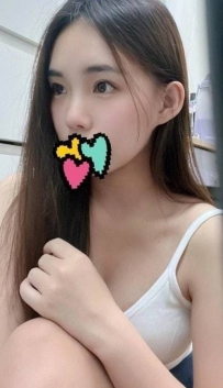 大學生第一次下海 婷婷 161cm.Ccup.22y  一線美鮑外貌滿分校花級   很會調情，淫叫很